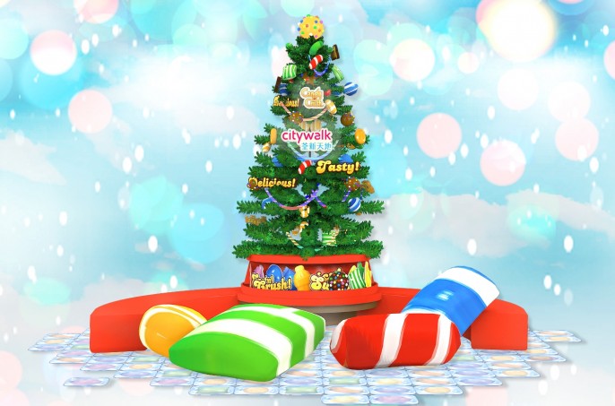 場內最矚目必屬嘉年華正中央的超巨型「聖誕糖果池」，於5米高的糖果聖誕樹下，一個個超巨型的糖果咕臣