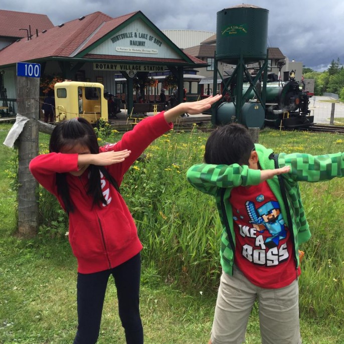 【极可爱!】 十个豆丁最爱必摆的pose