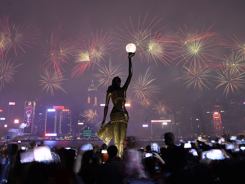 年初二烟花汇演取消 政府评估人潮恐生乱